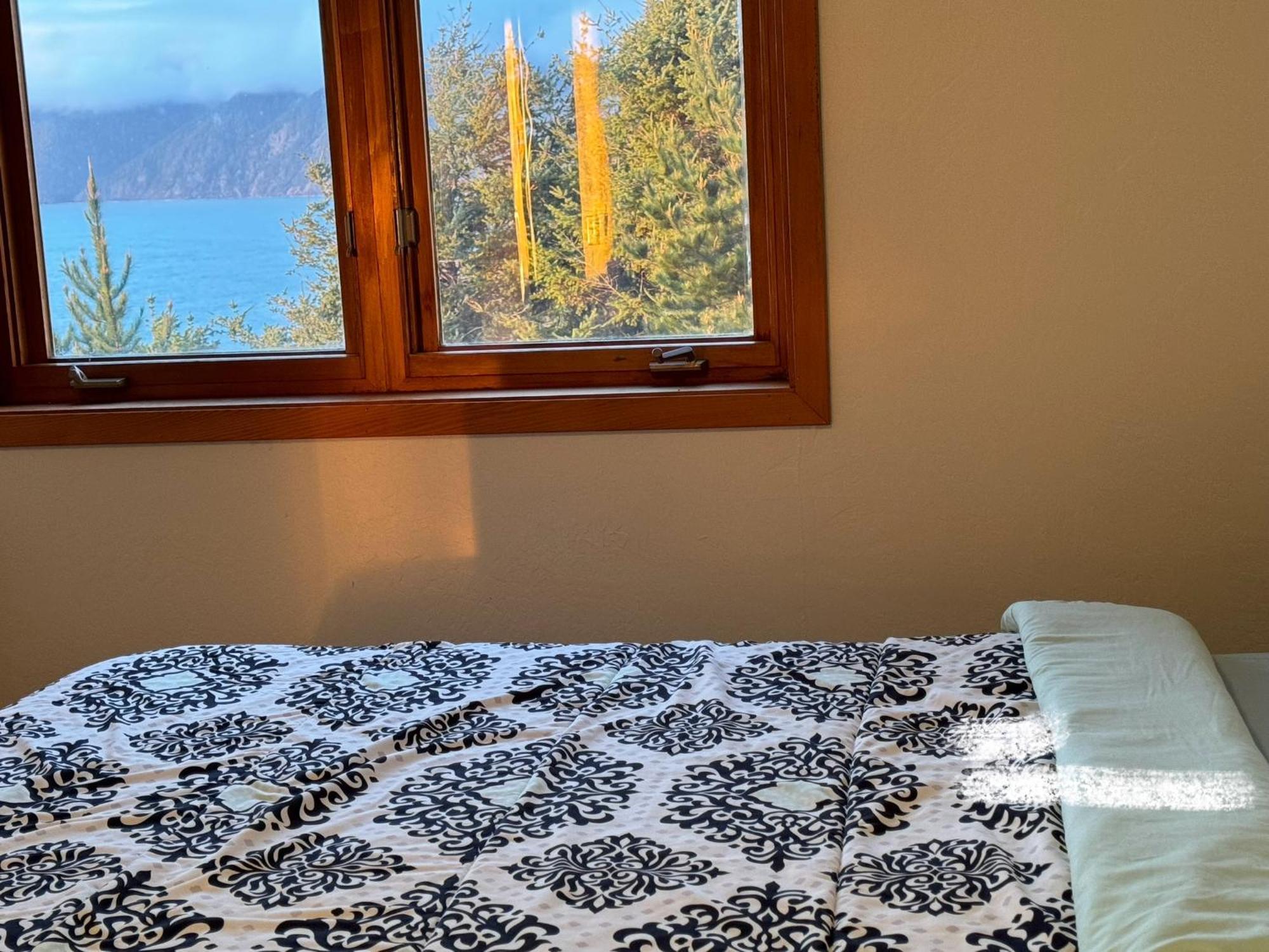 Amazing Oceanview 2 Bedroom Oceanfront! By Oceanviewhottubs Shelter Cove, Ca Tesla Ev Station Eksteriør bilde